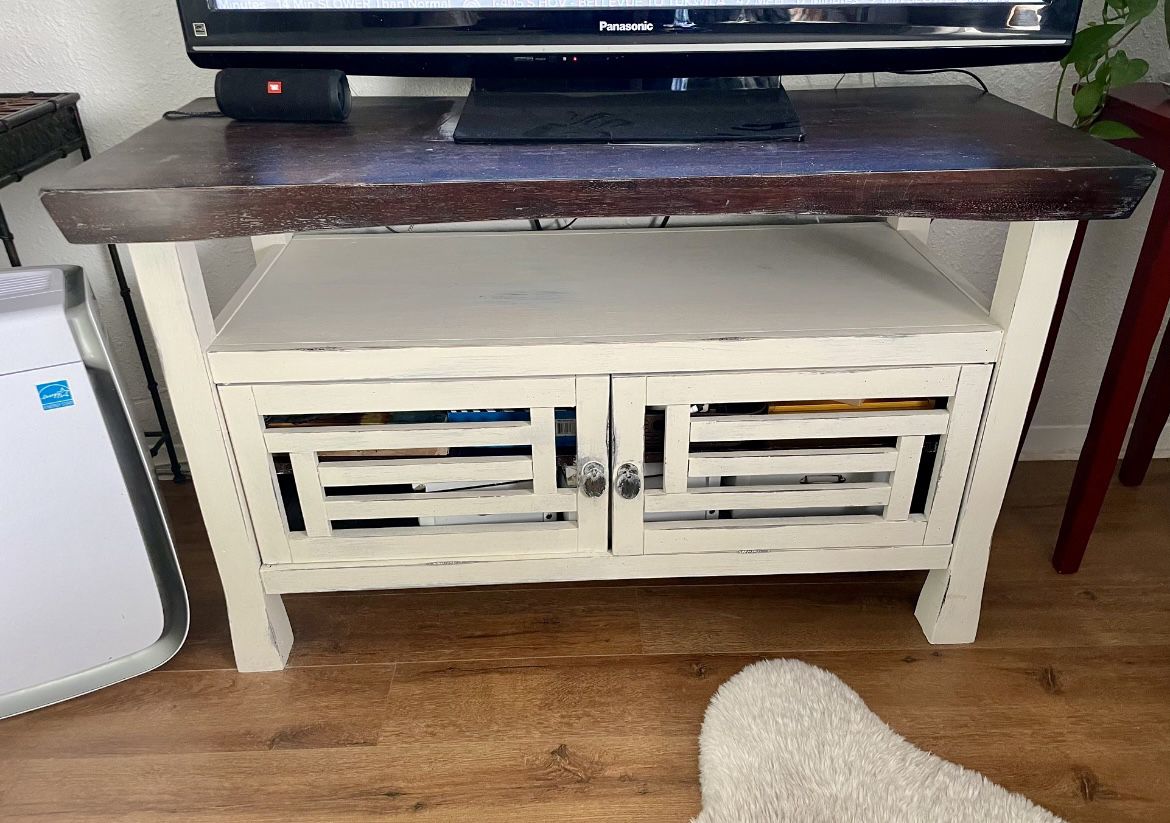 Tv Stand / Coffee Table 