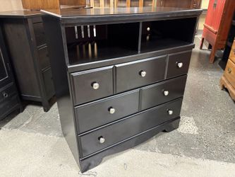 ASHLEY Black 3-Drawer Media Console