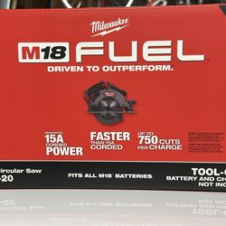 Milwaukee Saw M18 Fuel