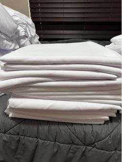 Manteles blancos rectangulares 6ft