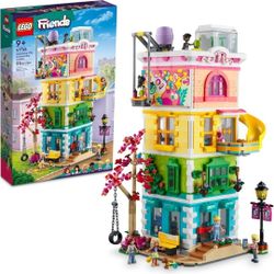 LEGO Friends Heartlake City Community Center 41748