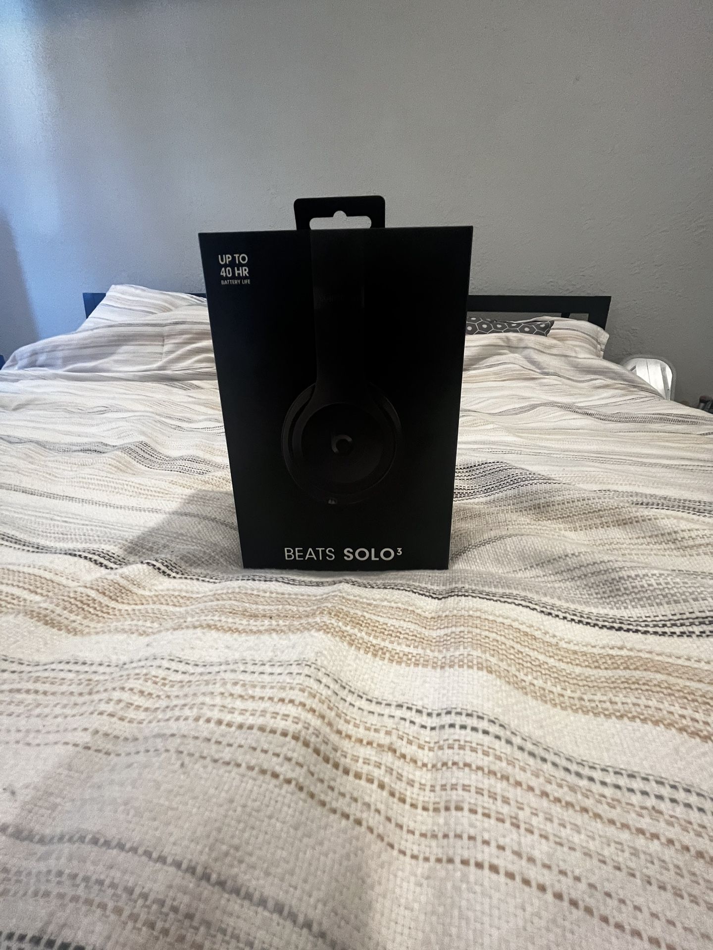 Brand New, Beat Solo 3 (black version)