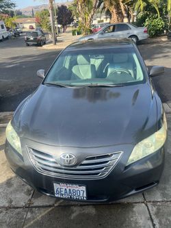 Toyota Camry hybrid 4 doors