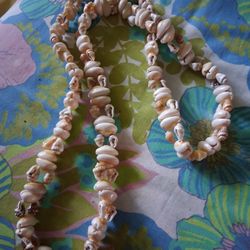 Shell Necklace