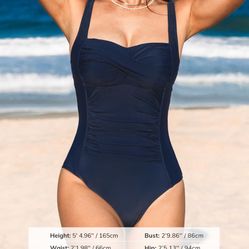 Womens Bikinis Size S ($15)