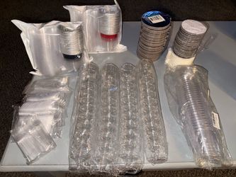 Plastic Dessert Cups with Lids