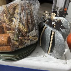 Thanksgiving Decorations