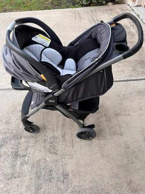 Chicco Bravo Travel System With Car Seat, Stroller And Base 