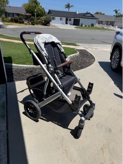 UPPAbaby Vista V2 Stroller + PiggyBack Board, Lower Adapters & Rain Shield