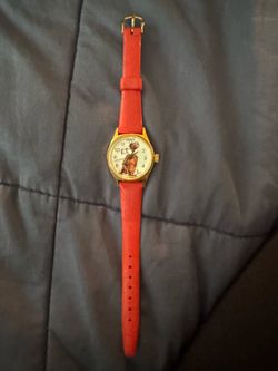 Small vintage ET watch