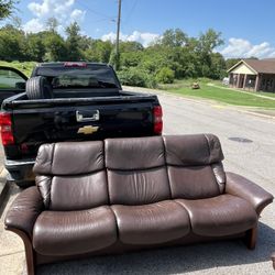 Recliner Couch 