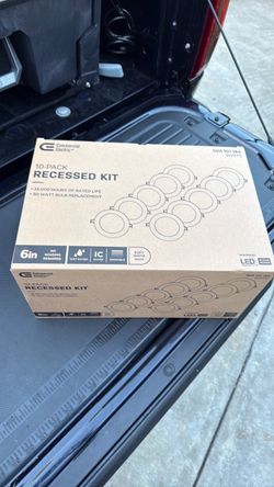 Recessed lights 10 pack new $50