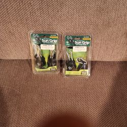 Sun Grip Light Fixture Hangers 2 Sets
