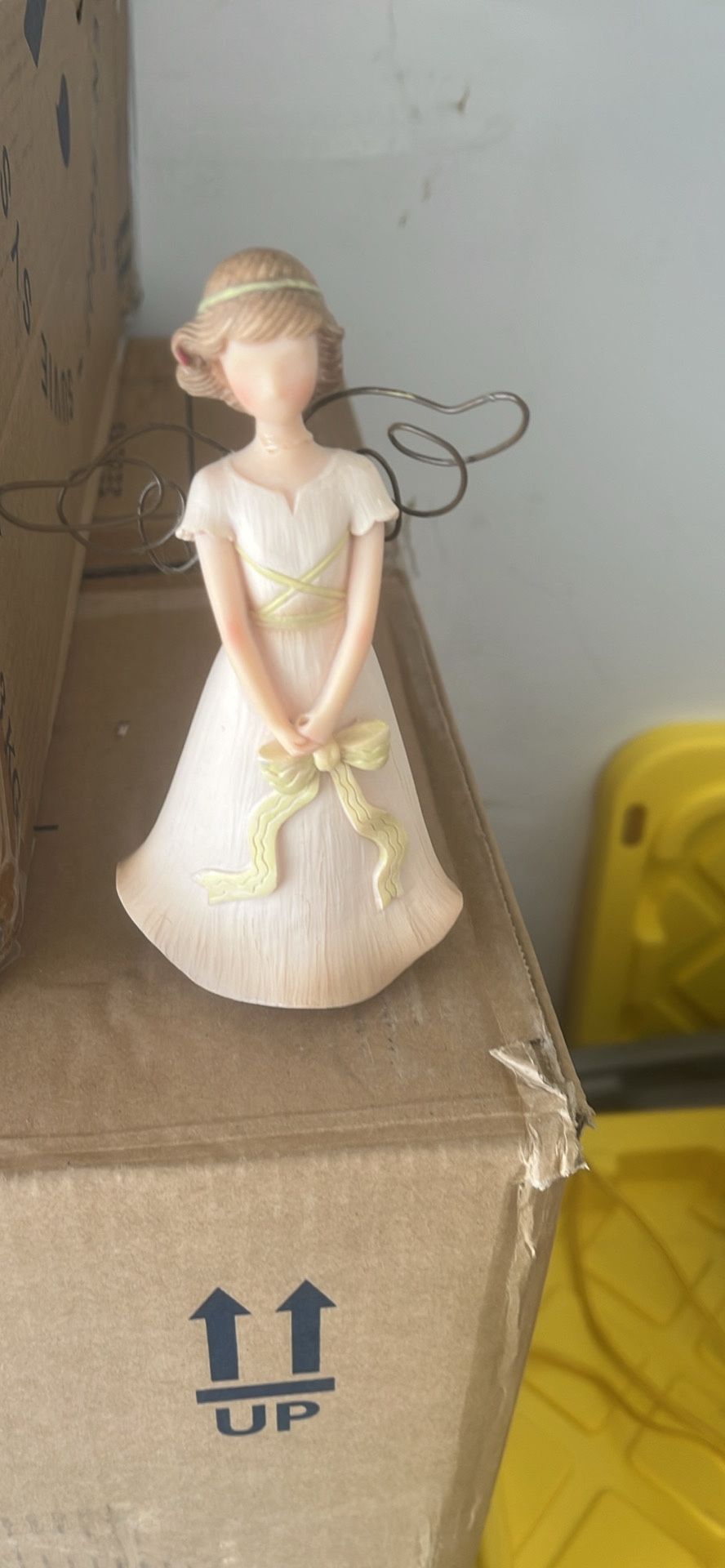 HeartWarmers Angel Figurine