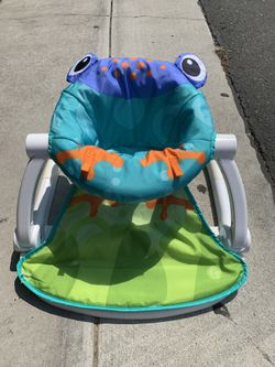 Baby floor chair