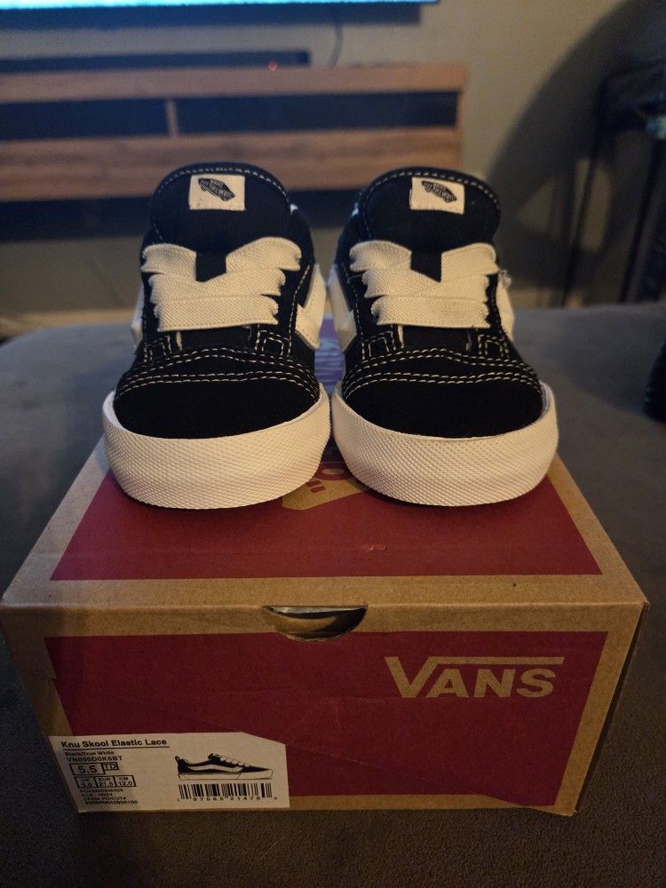 Toddler Vans Sneakers Sice 5.5
