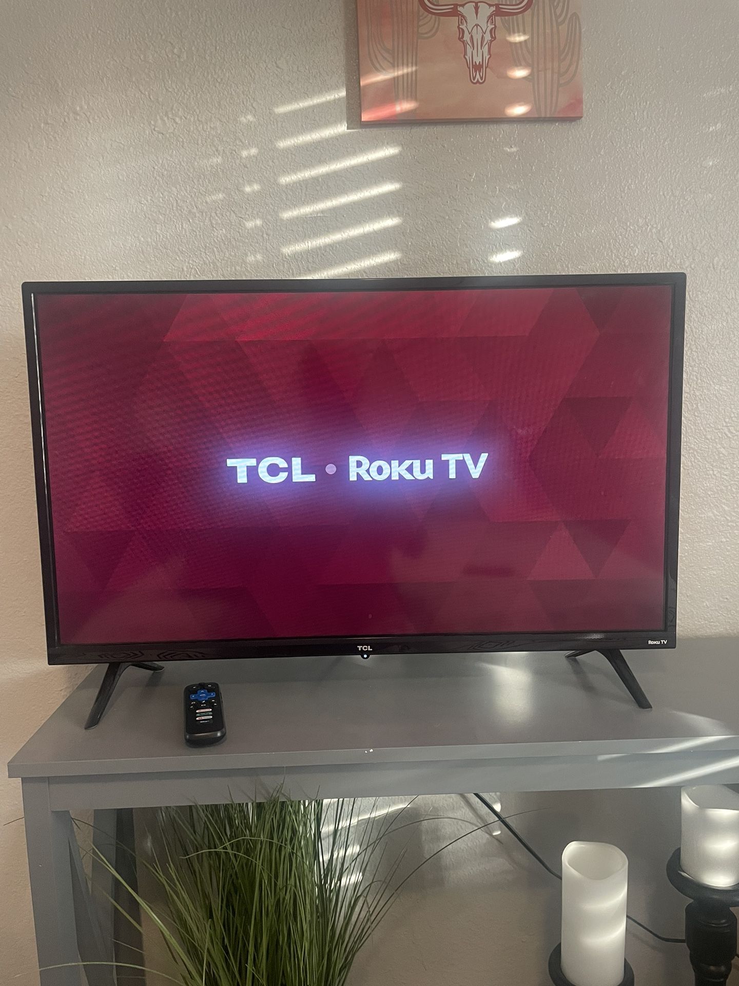 32” Roku Smart Tv