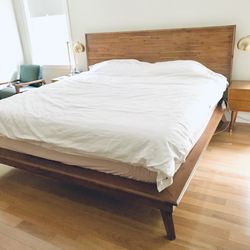 Solid Wood Acacia Walnut King Size Mid Century Platform Bed