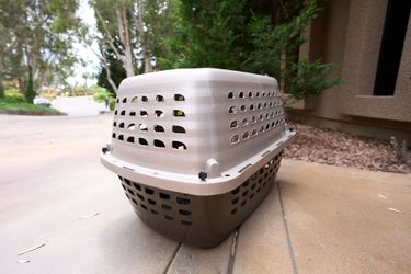 Petmate navigator kennel cheap