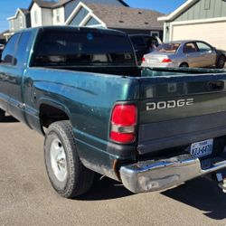 1999 Dodge Ram 1500 V8