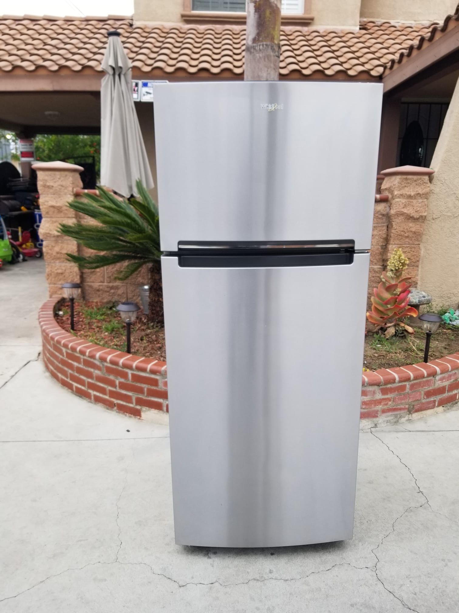 Whirlpool Refrigerator Stainless Steel 18cu Ft 28x29x68ππ3 MONTHS WARRANTY