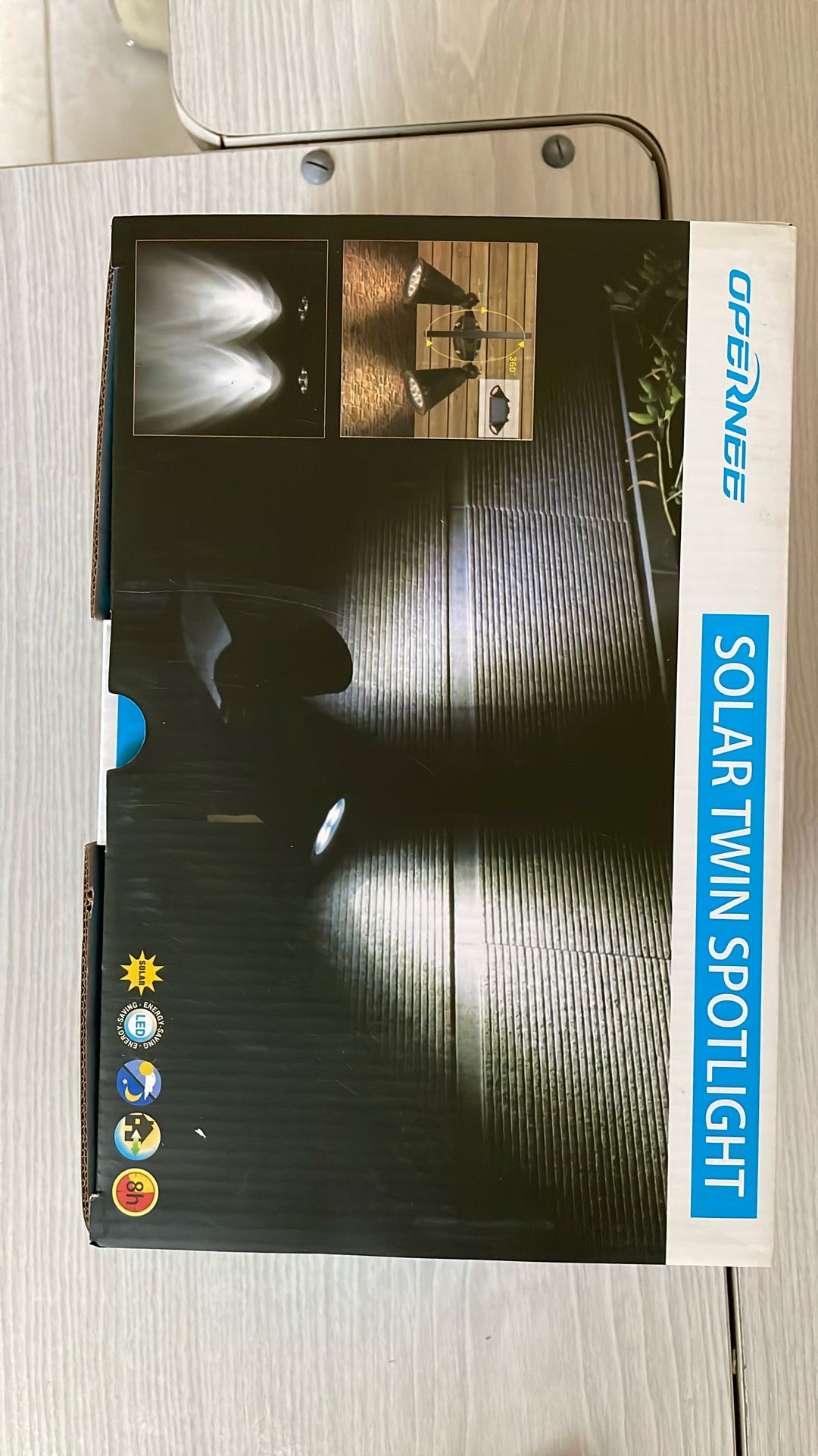 OPERNEE SOLAR TWIN SPOTLIGHT