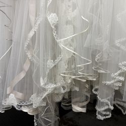 Erica Koesler Bridal Veil & Wedding Accessory Sale