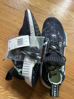 adidas gazelle silver green womens Adidas NMD XR1 Triple White