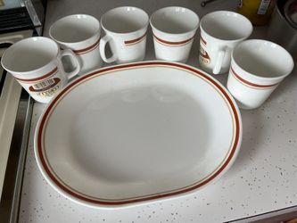 6 Corelle 10-oz mugs and one serving tray