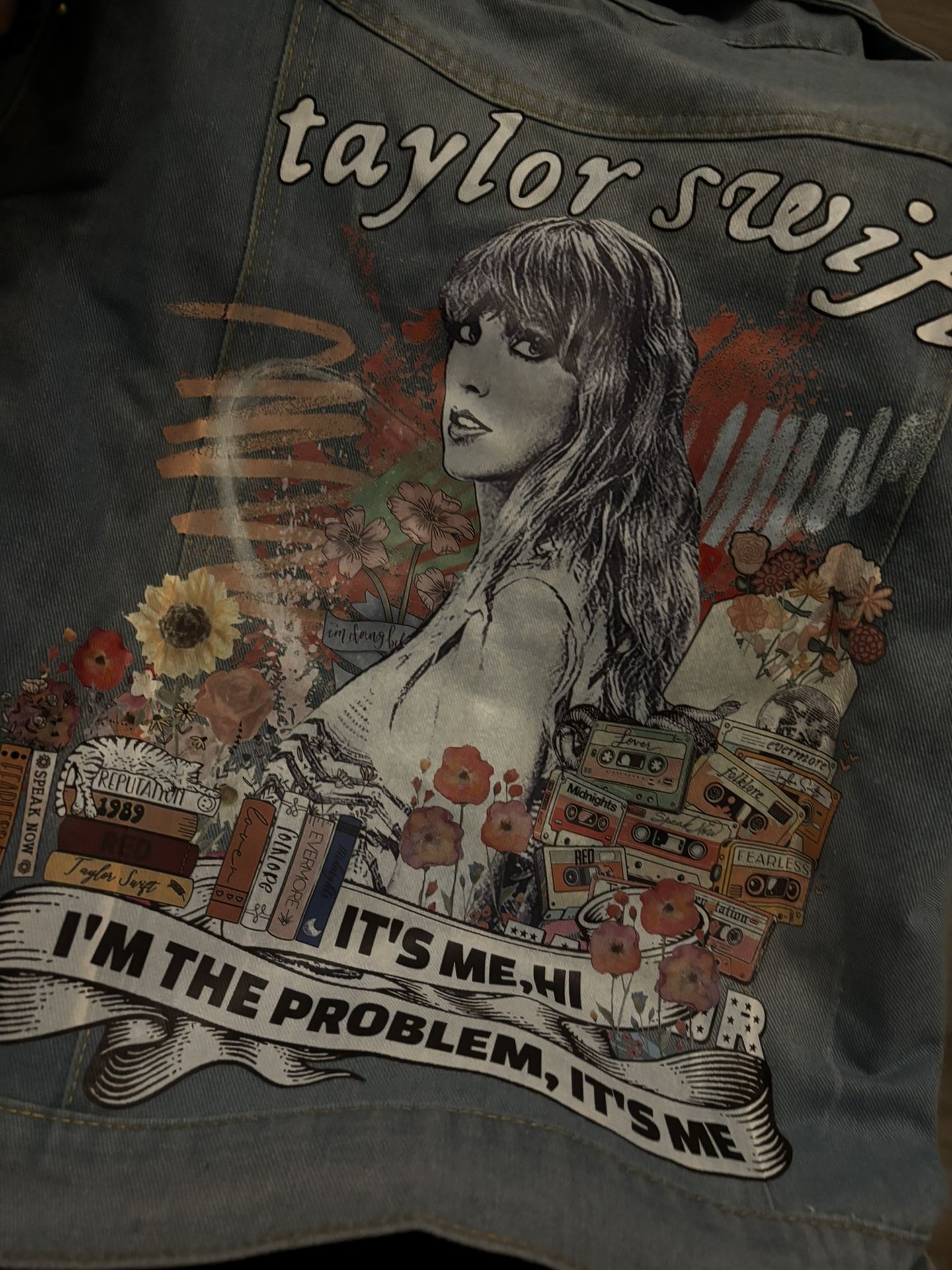Tylor Swift jean jacket