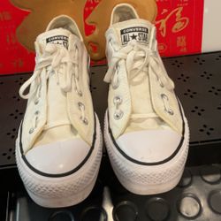 Used White Converse Chuck Taylor All Star Lift Platform High Tops, US Women’s Size 7
