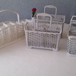 DISHWASHER SILVERWARE  BASKETS LIKE NEW CONDITION PICK UP FTPIERCE $5.00 EACH