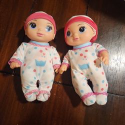 Dolls 