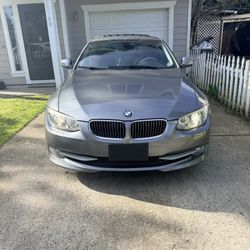 Beautiful 2011 BMW 2D 328i