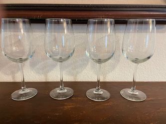 White Wine Stemware