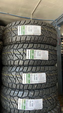 265/70r17 KUMHO R/T Set of 4 new tires includes installation and balance