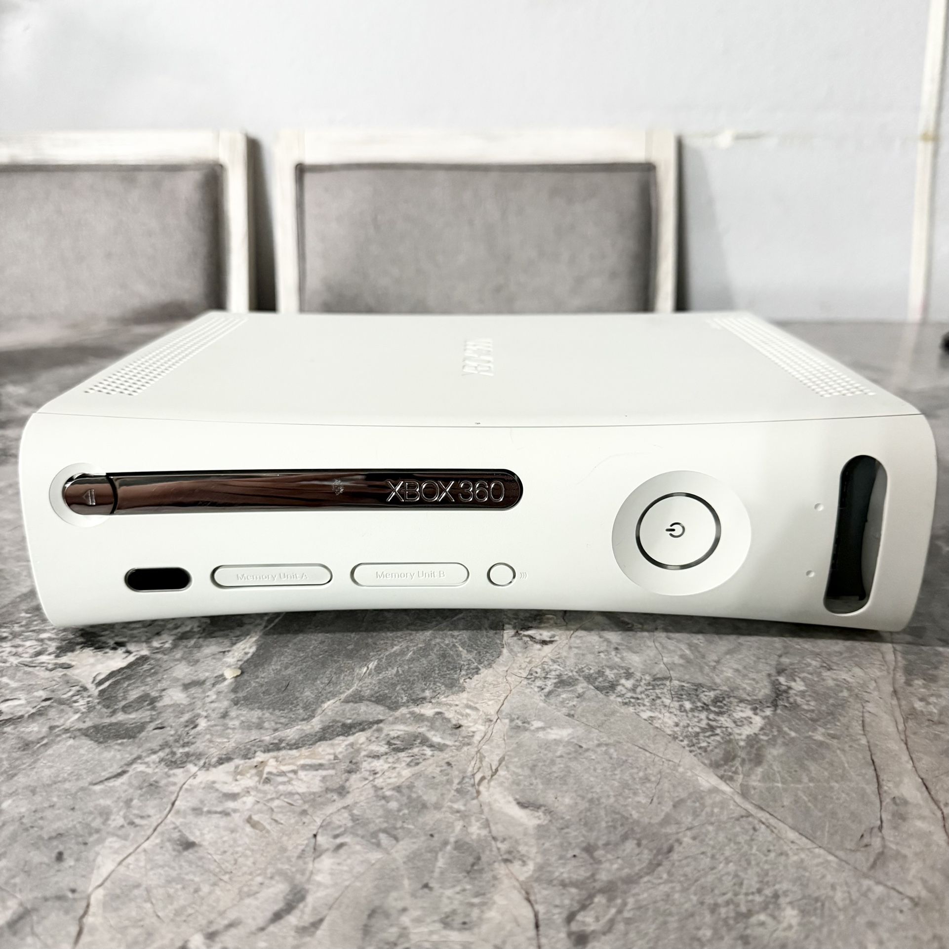 Xbox 360 White For Parts
