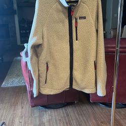 XL Patagonia Retro Pile Jacket— El Cap Khaki
