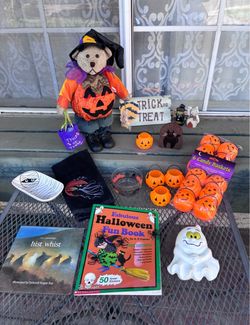 Fun Halloween Lot