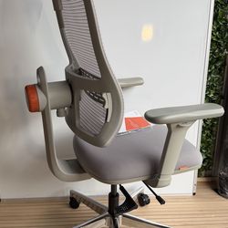 Newtral Ergonomic High-Back Office Chair, Home Office Desk Chair with Auto-Following Lumbar Support, Adjustable Headrest, 3D Armrest, Seat Depth & Hei