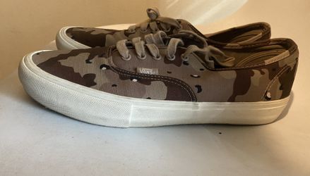 Vans - Skateboard Shoe