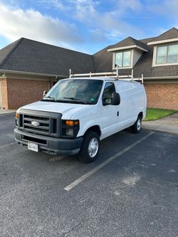 2014 Ford E-150
