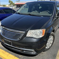 2016 Chrysler Town & Country