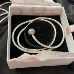 PANDORA CIRCLE NECKLACE 