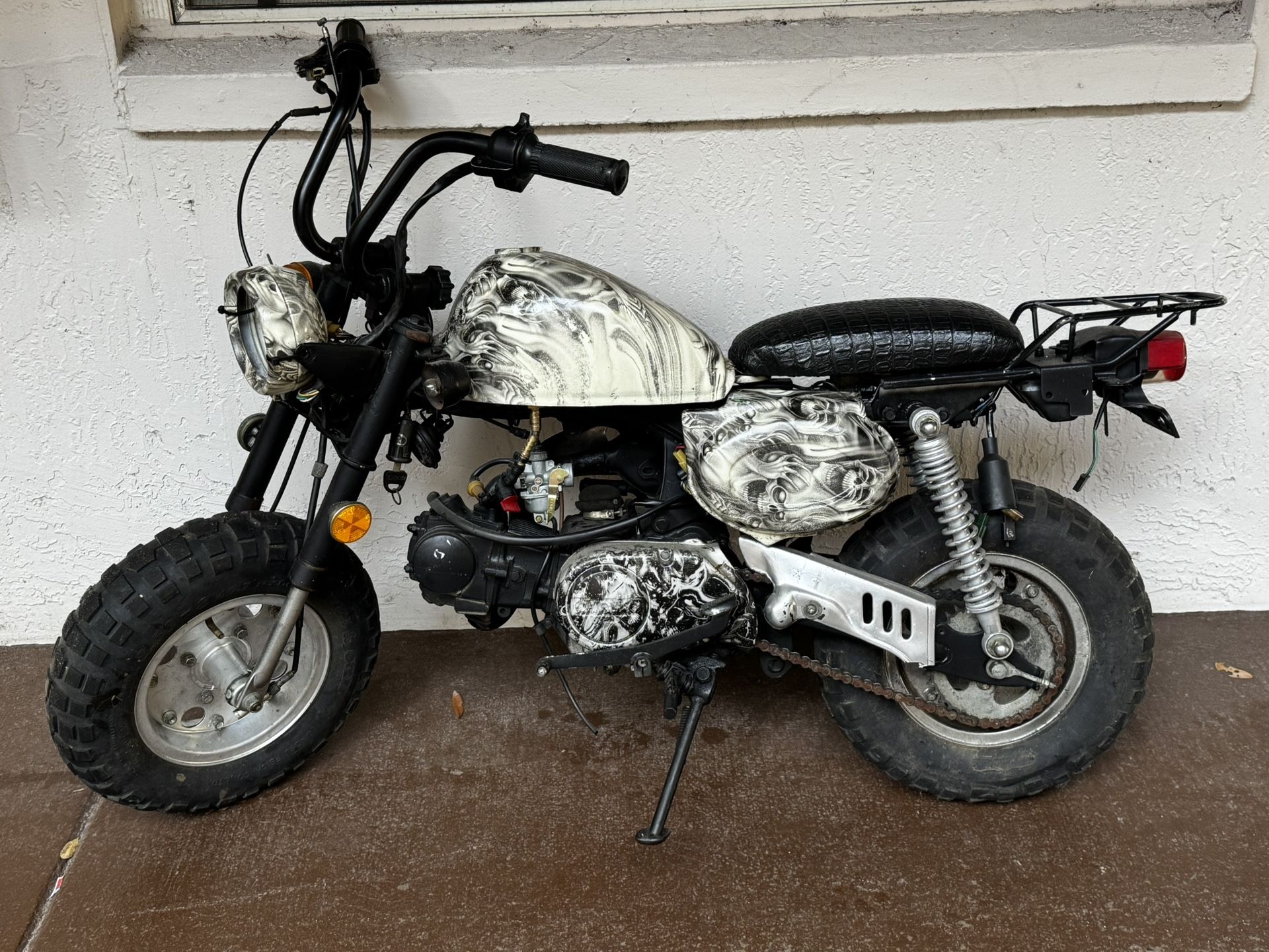 Honda Night Monkey Clone