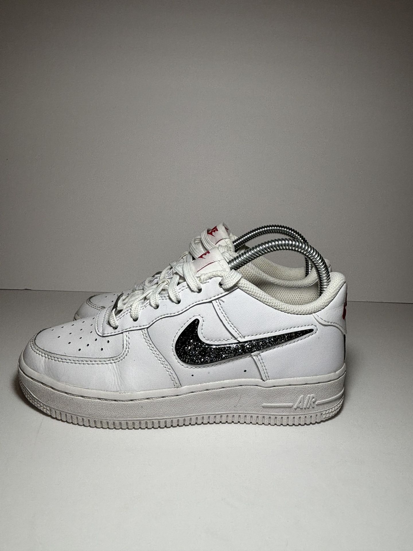 Nike Air Force 1 Low LV8 dc9651-100