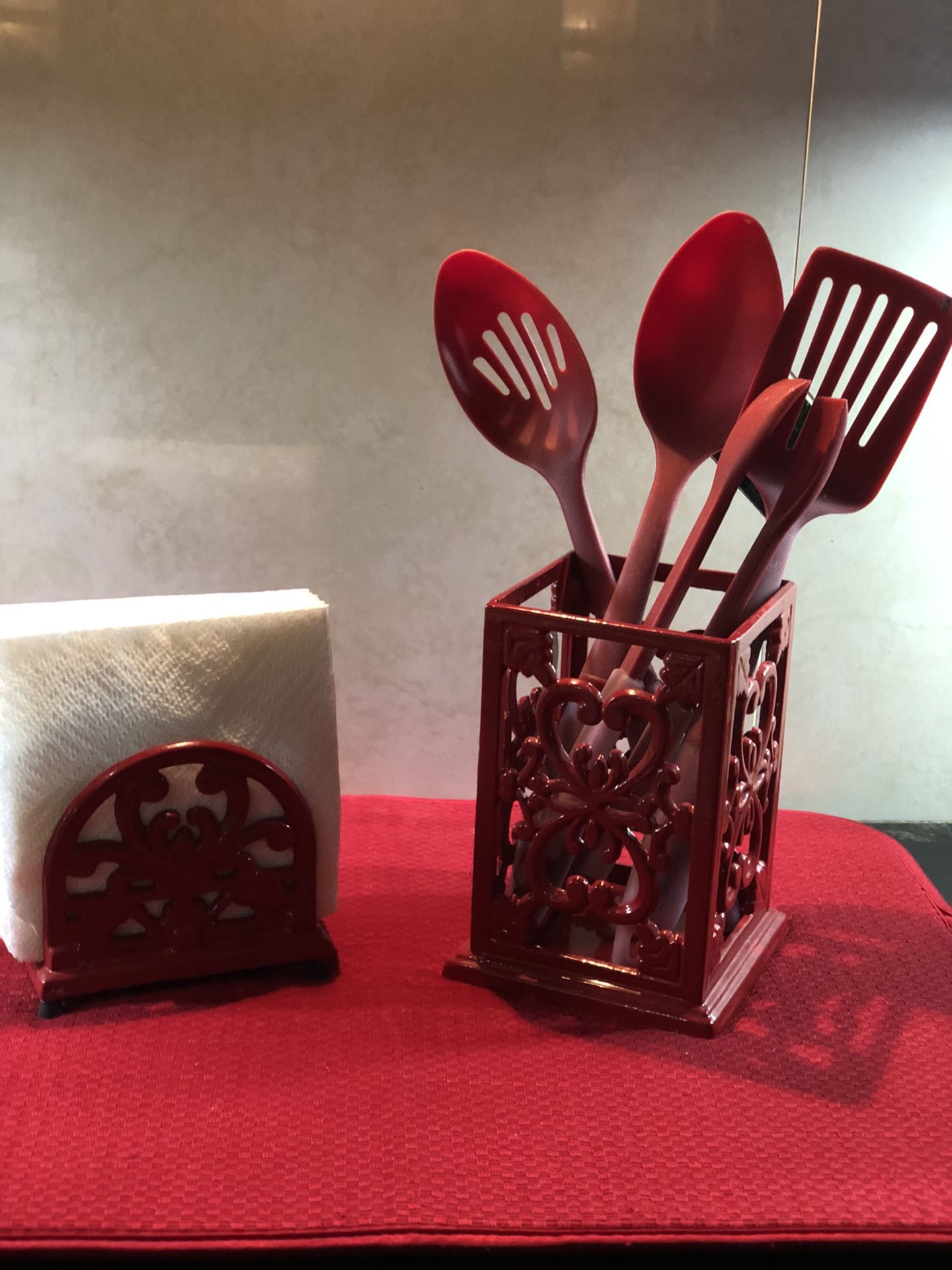 NAPKIN HOLDER SET - Located In NY