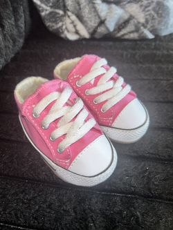 Baby Pink Converse Size 1