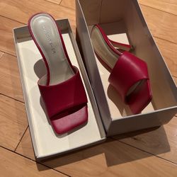 Marc Fisher Women’s Red Heels Size 7 