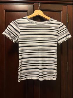 White and black stripped shirt size women’s Small